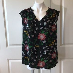 Old Navy Flower Top Black